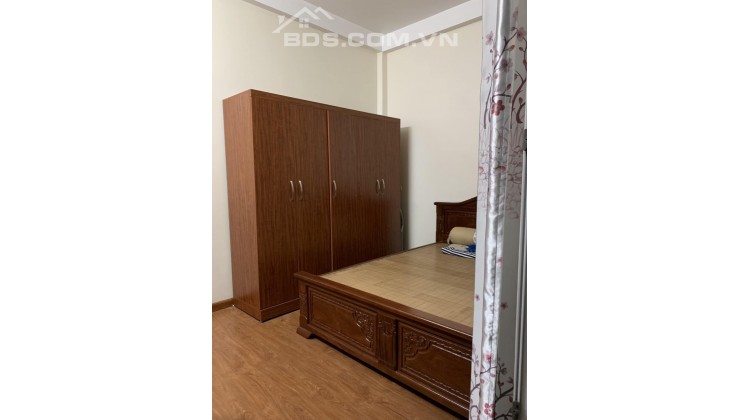 Bán nhà Tam Trinh full nội thất xịn sò 36 m2, giá 3 tỷ 500. Liên hệ: 0961865456